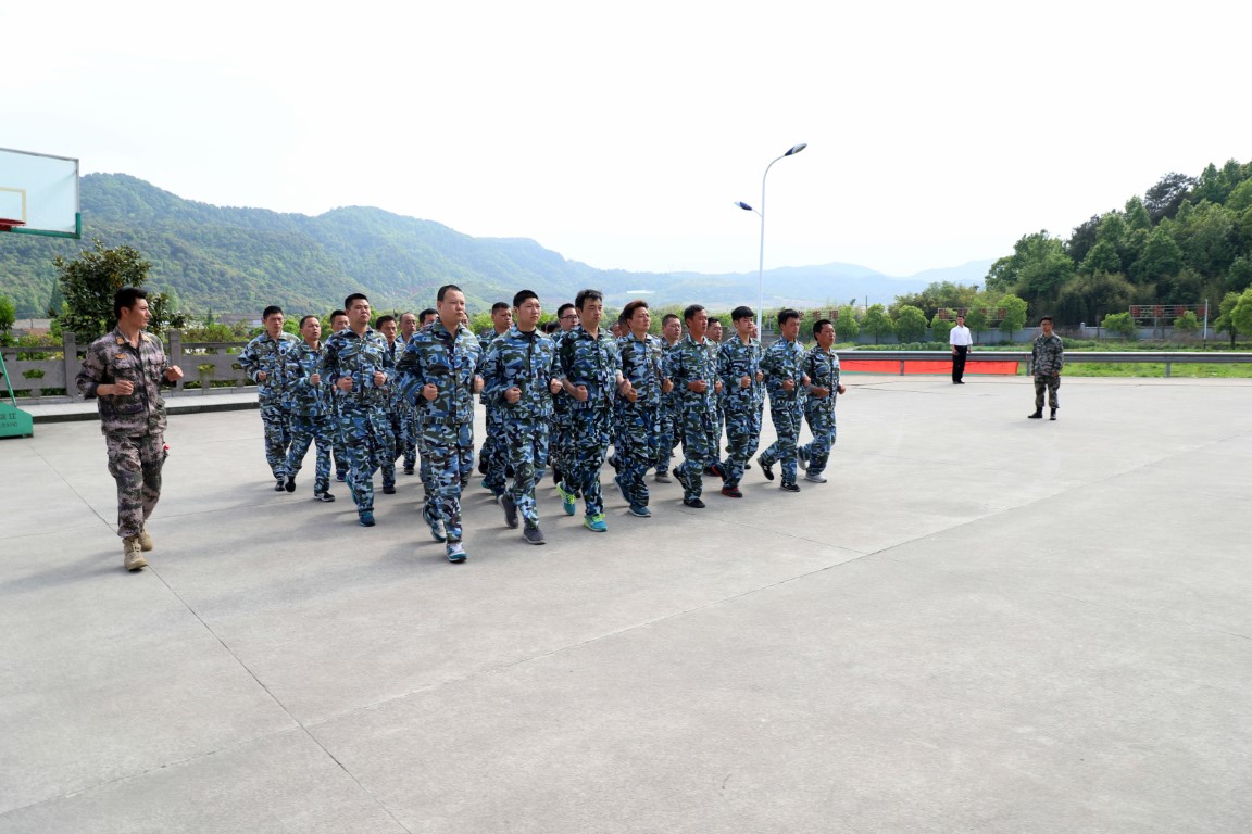 02 (Medium).jpg